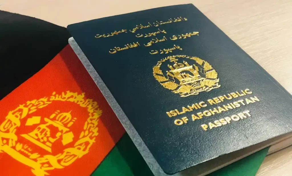 مدارک لازم برای تبدیل پاسپورت دست نویس خانواری به پاسپورت الکترونیک